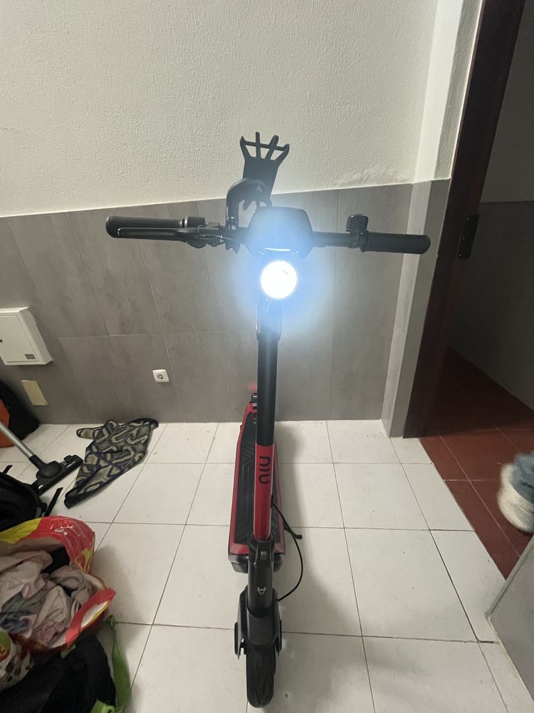 Trotinete Elétrica NIU KQI3 Sport Vermelha