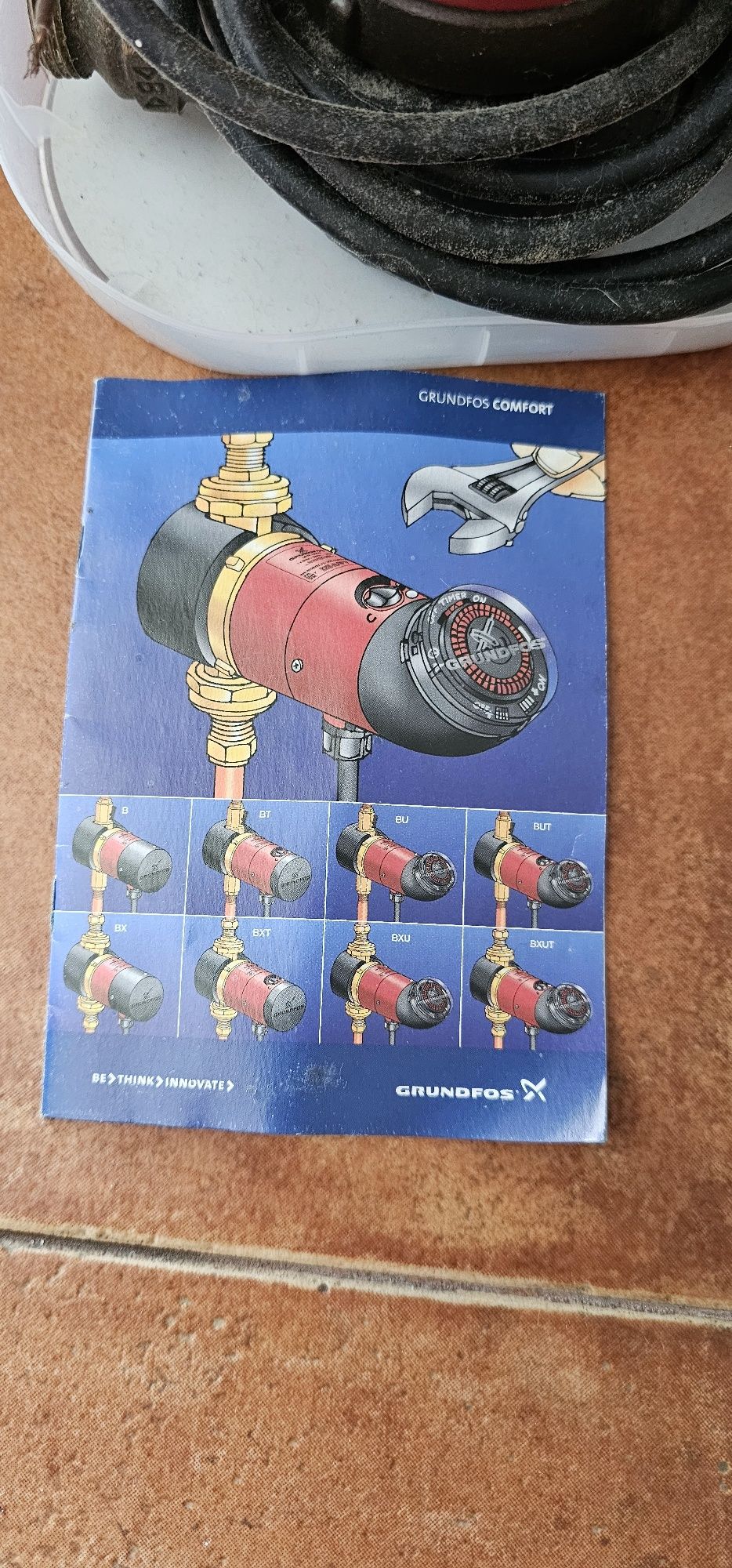 Bomba Grundfos de recirculação, como nova.
