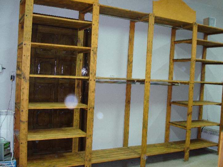 Meble sklepowe drewniane Regały półki