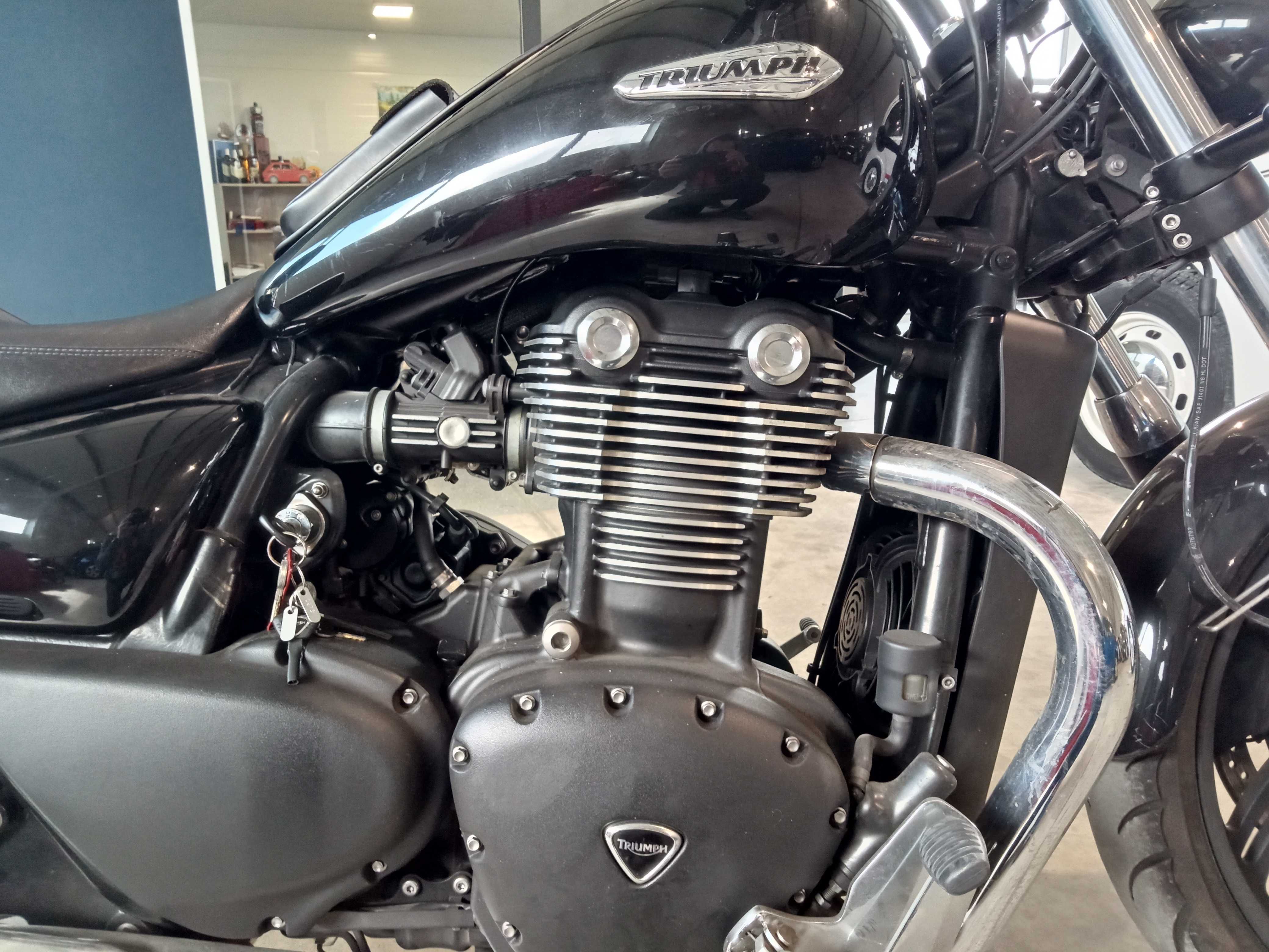 Triumph Thunderbird Storm 1,7L ZAREJESTROWANY