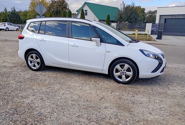 Opel Zafira 2014
