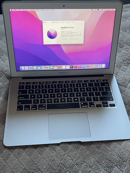Продам Macbook Air 13 2017