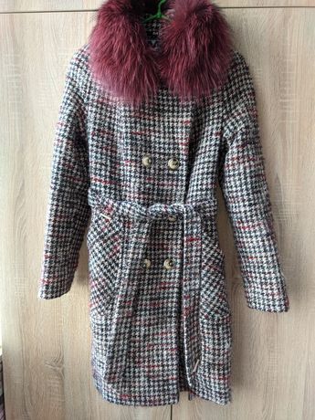 Продам зимнее пальто из итальянской шерсти, 46 размера