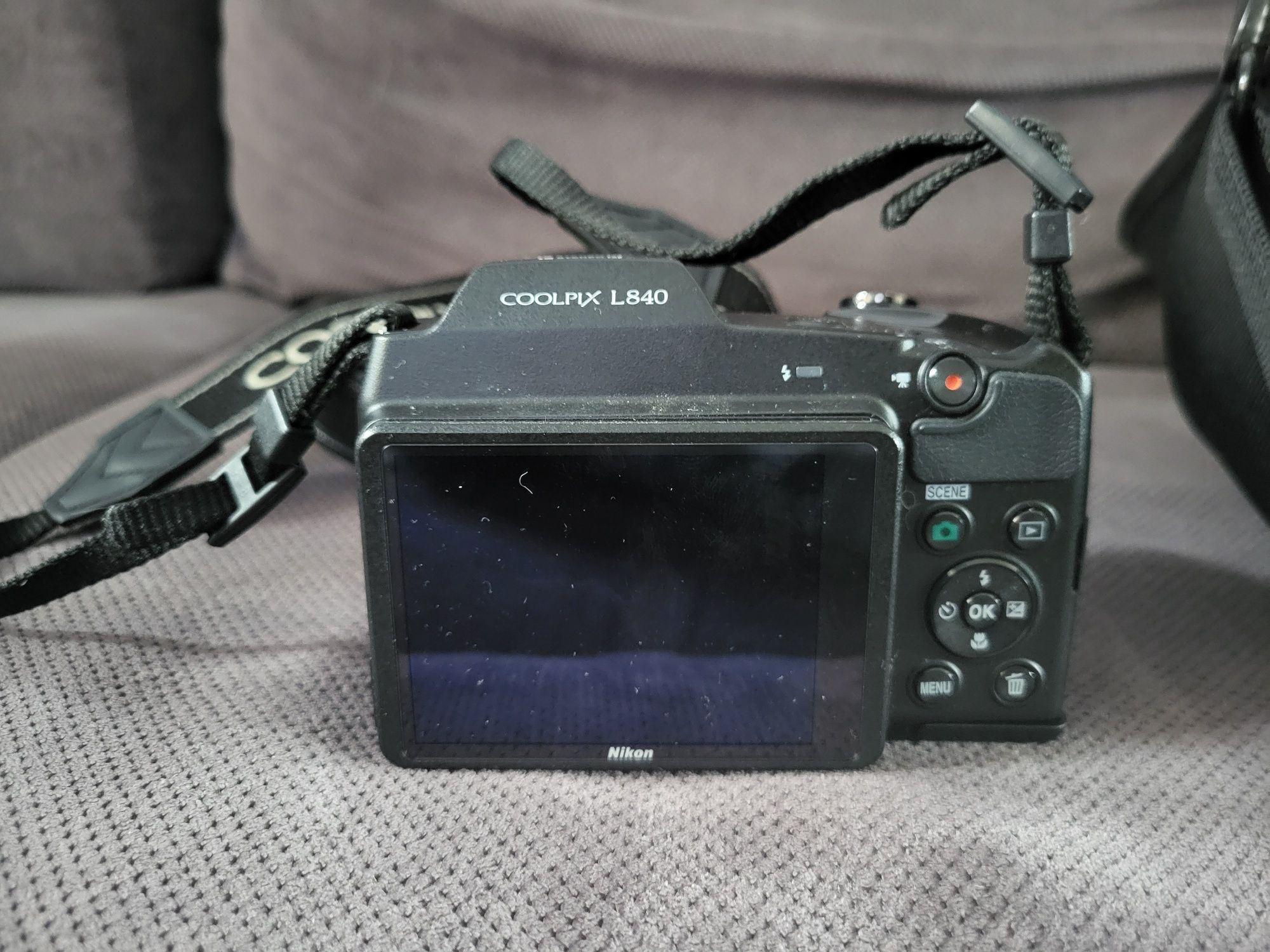 Nikon Coolpix L840 plus Etui