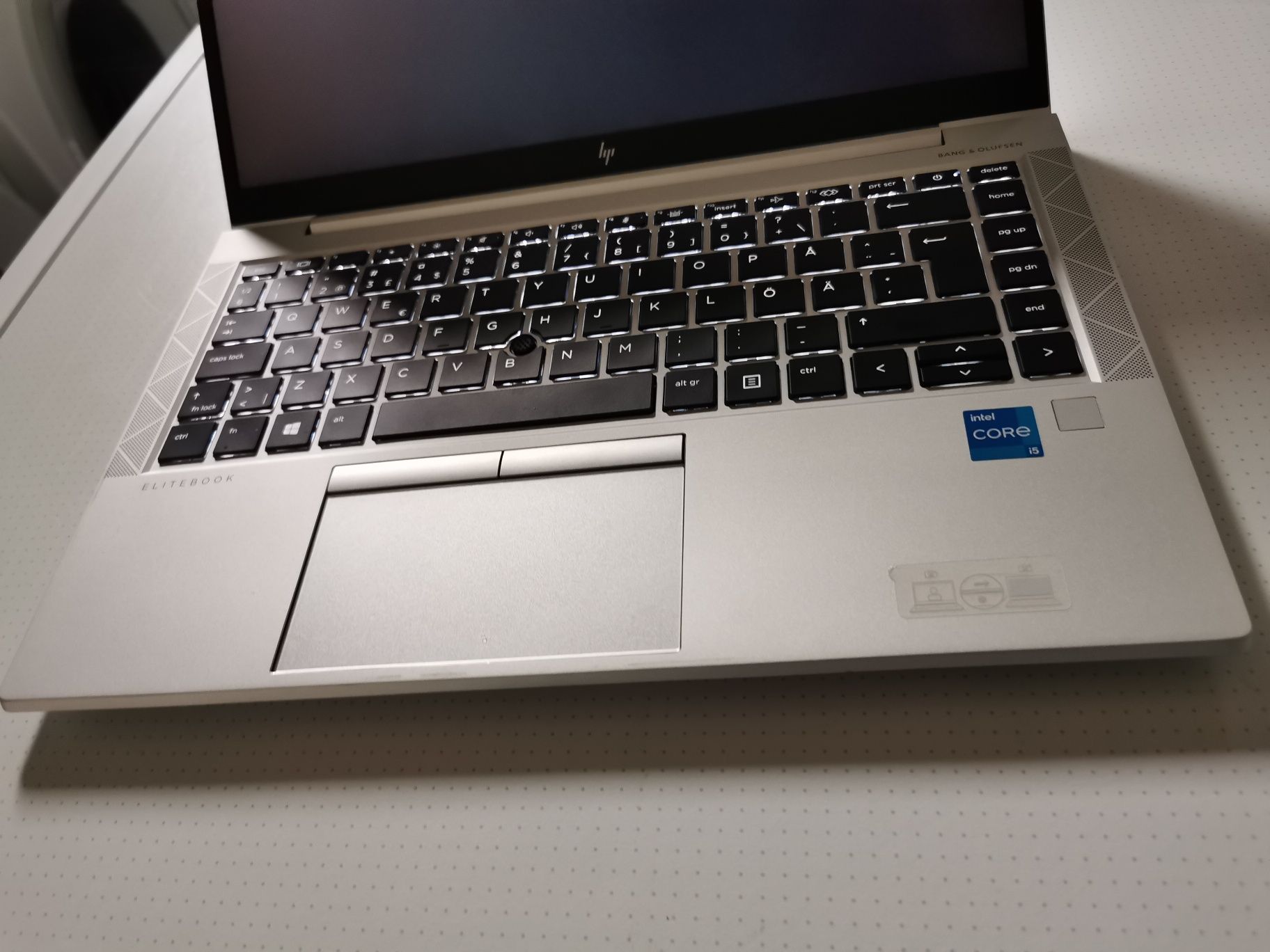 Hp elitebook 840 g8 Lte 4g.core i5 1135g7 16ram 14inchFullhd ips