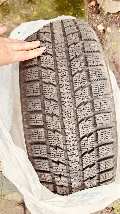 Продам зимові шини