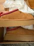 Bota / chinelo  UGG