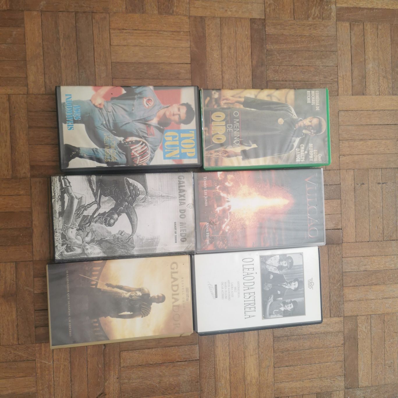 Lote de Filmes e Animação VHS