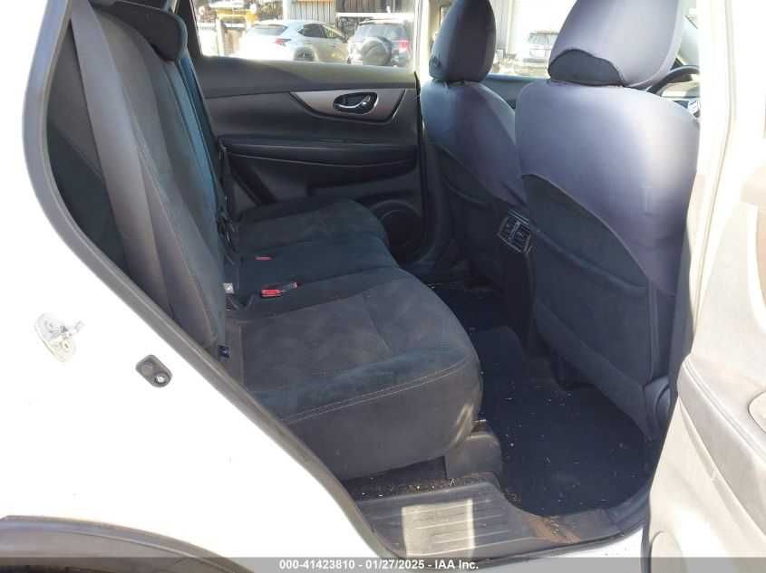 nissan rogue 2016