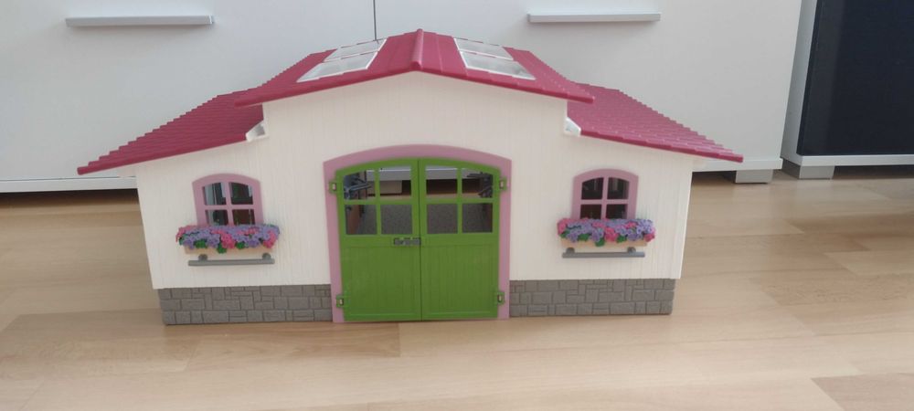 Stajnia dla koni horse club schleich