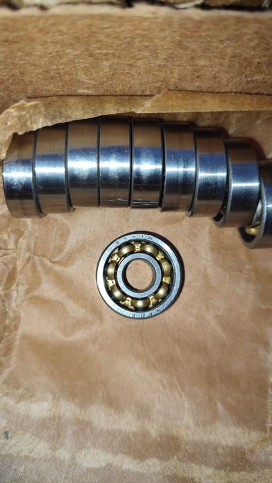 Продам підшипники 27-18 (8x22x7) (4ГПЗ)