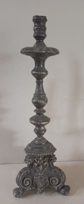 Candelabro em estanho