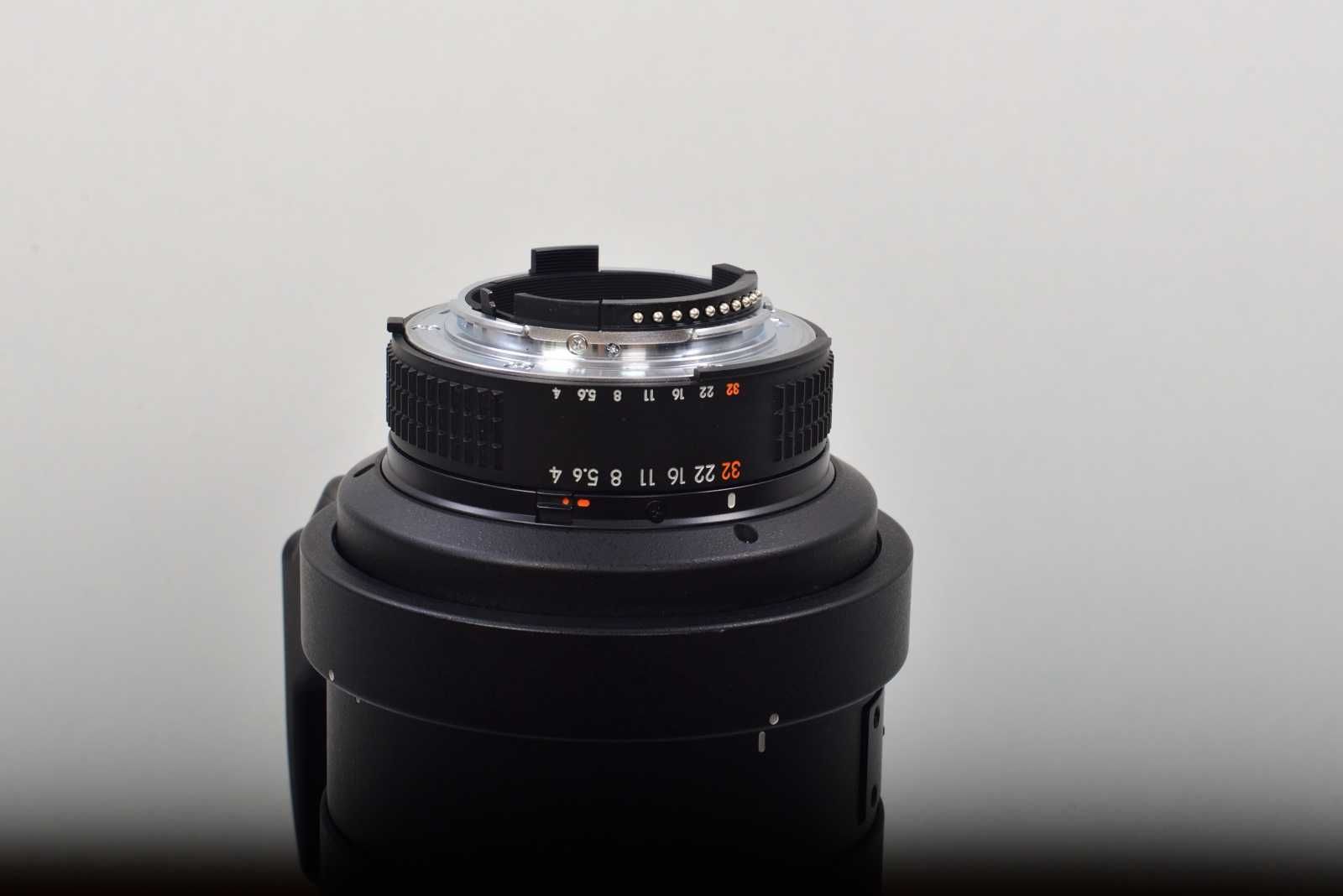 Nikon AF-S Nikkor 300 mm f/4D IF-ED stan idealny
