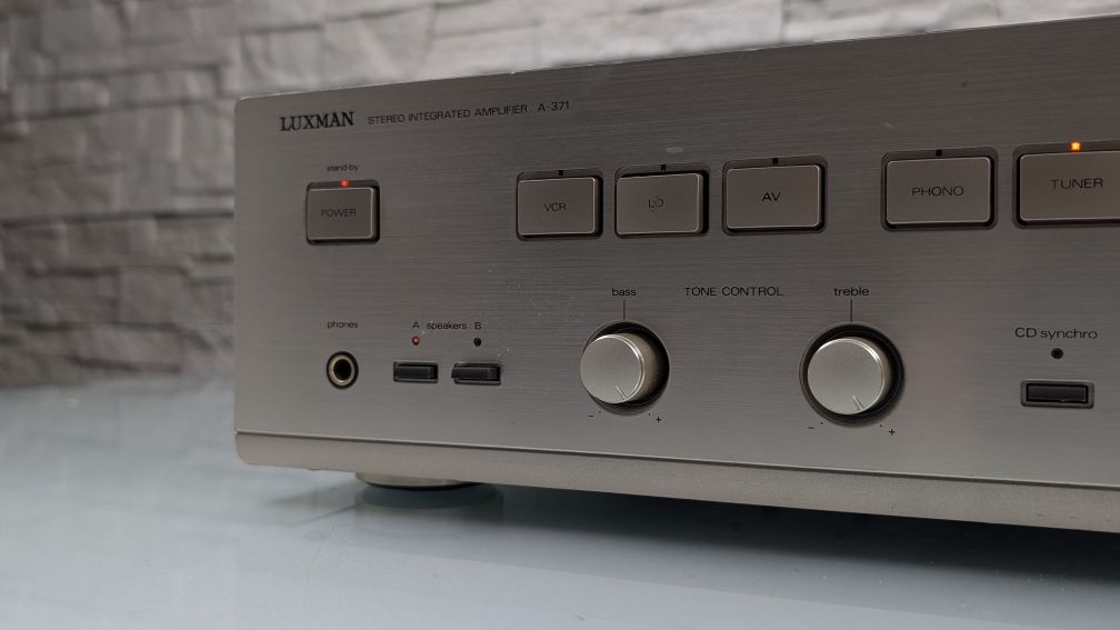 Luxman L-371 Wysokiej klasy zintegrowany wzmacniacz stereo