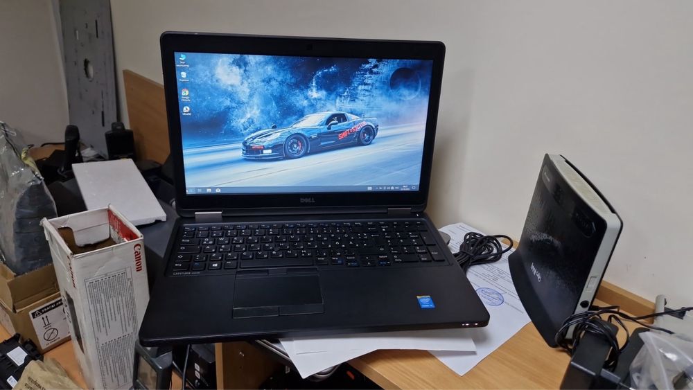 Ноутбук Dell 5550 i5 5200 8gb