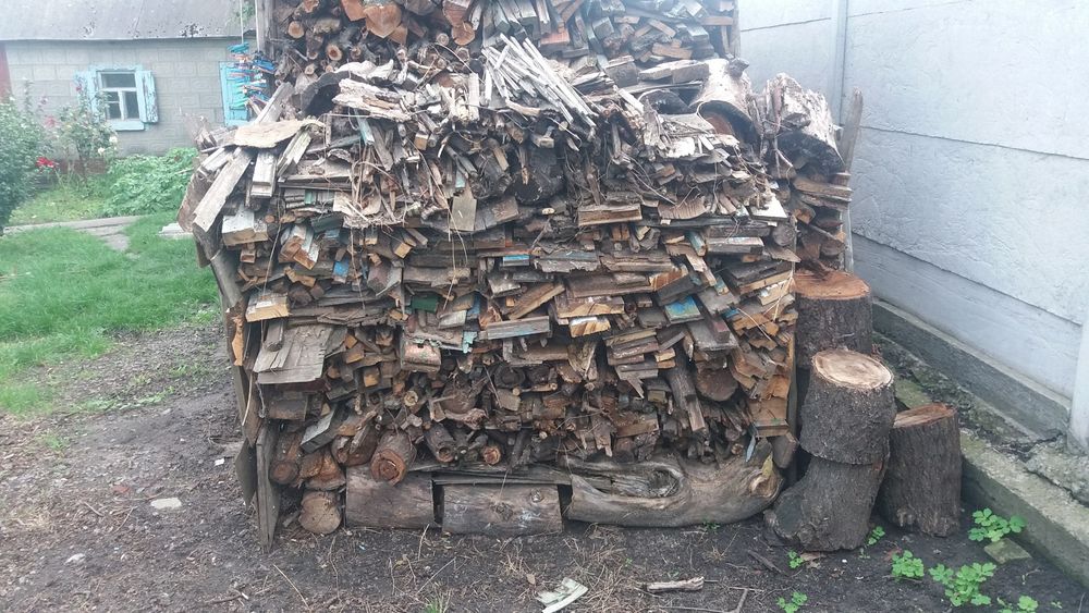 Дрова сухі пиляні рубані