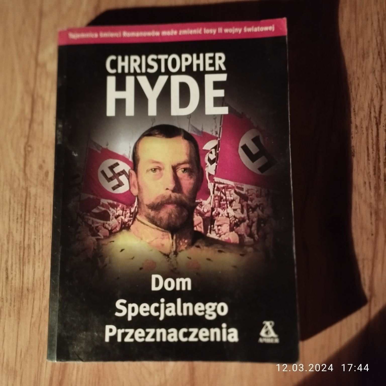 Christopher Hyde - Dom specjalnego przeznaczenia.