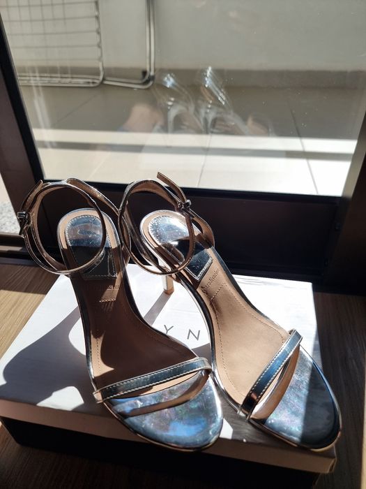 Sapatos Metalizados 37 Stradivarius