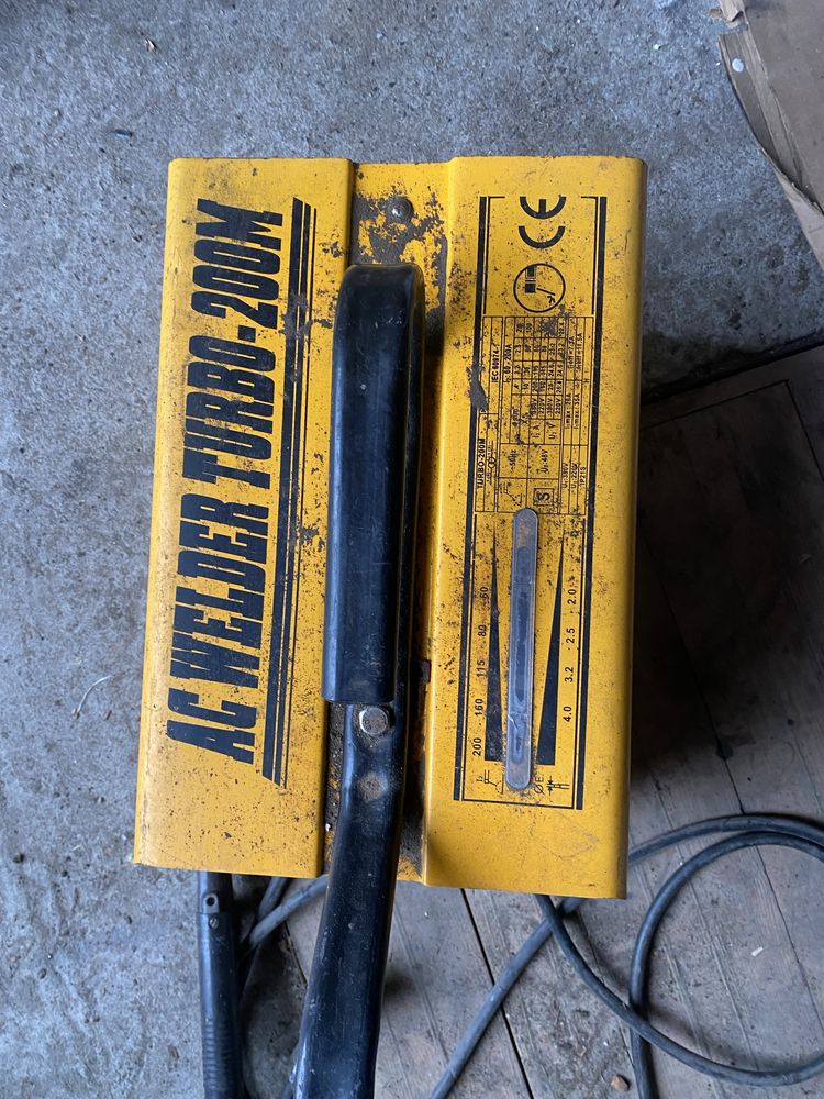 Продам сварку Кайзер 250