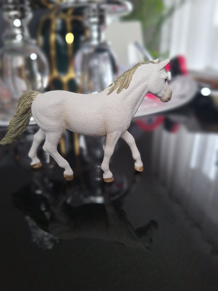 Konik firmy Schleich