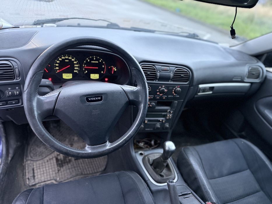 Volvo V40! 2003 1.9TD