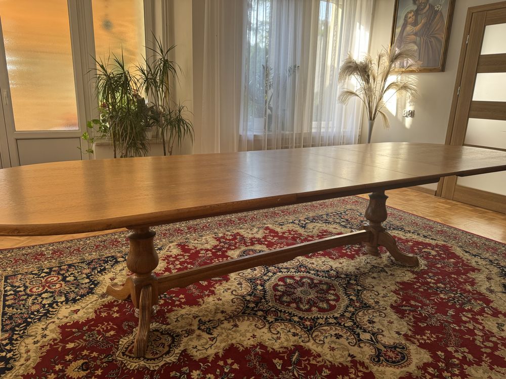 Stół rozkladany do jadalni