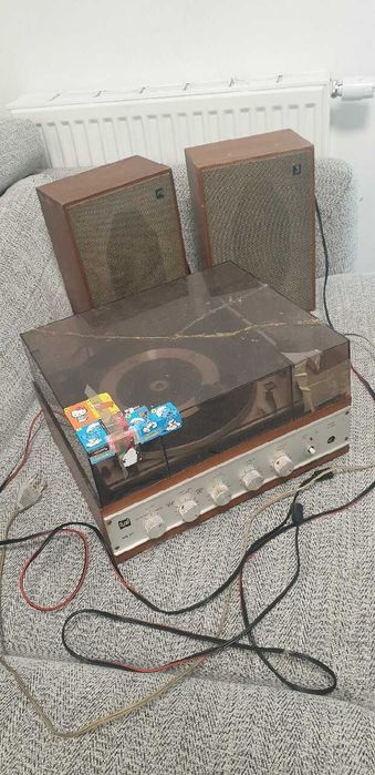 Adapter DUAL - z radiem i wzmacniaczem - gramofon - retro - oryginalny