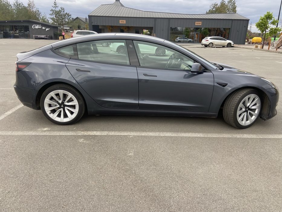 Продам Tesla 3 rest 2022 р.