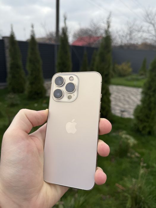 Iphone 13 pro чудовий стан все працює OLX доставка