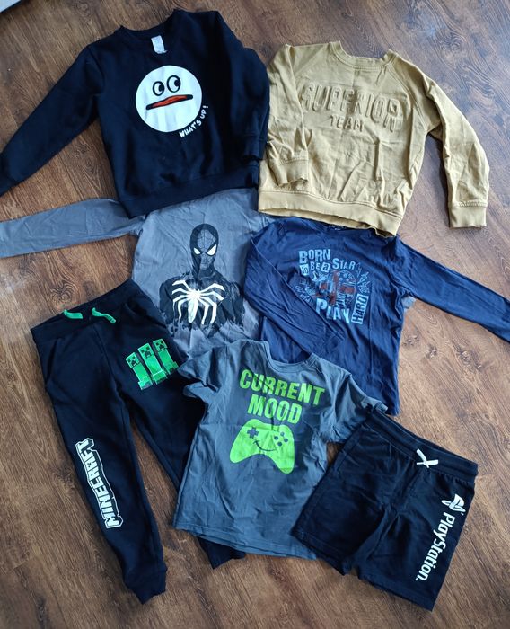 Komplet ubrań dla chłopca r. 122/128