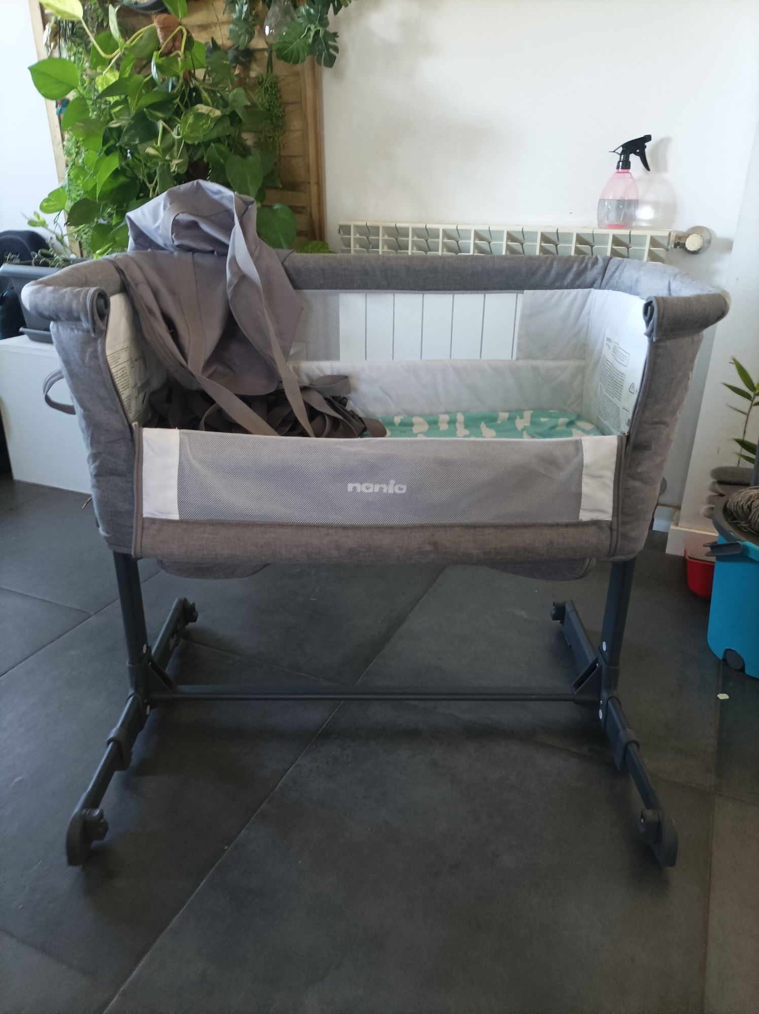 Cama para bebé como novo