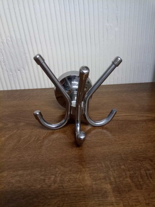 Wieszak stalowy na ubrania 3 + 3