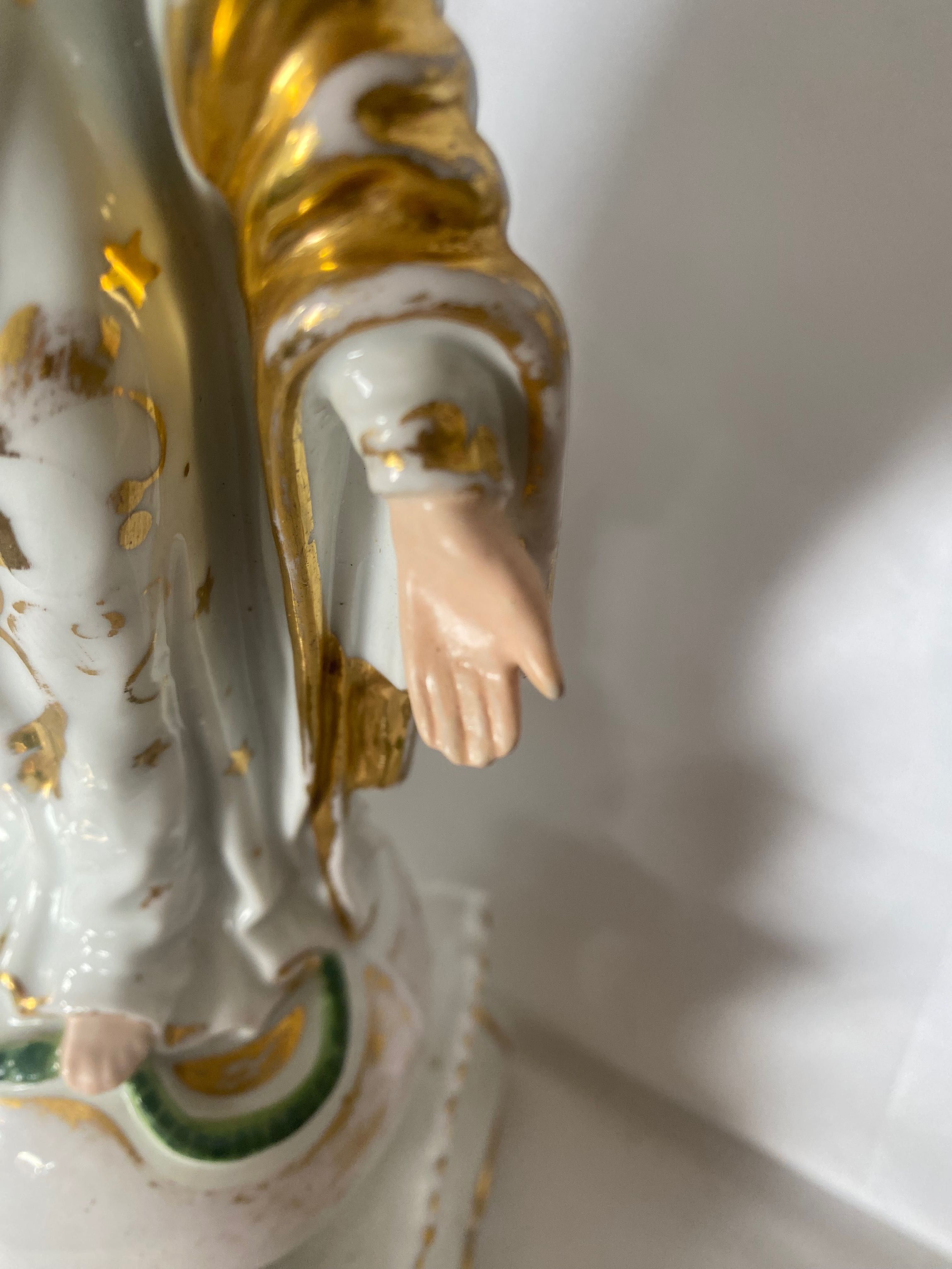 N Sra das Graças em porcelana
