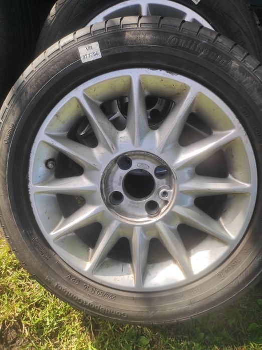 Легкосплавные диски R16 Ford.