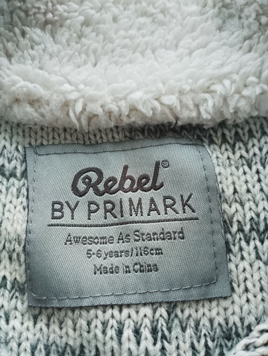 Elegancki sweter jesień/zima chłopiec 116 Rebel