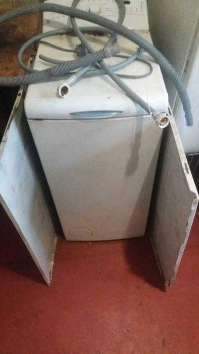 Продам пральну машину Wirpool AWE 7515/1 з вертикальним завантаженням