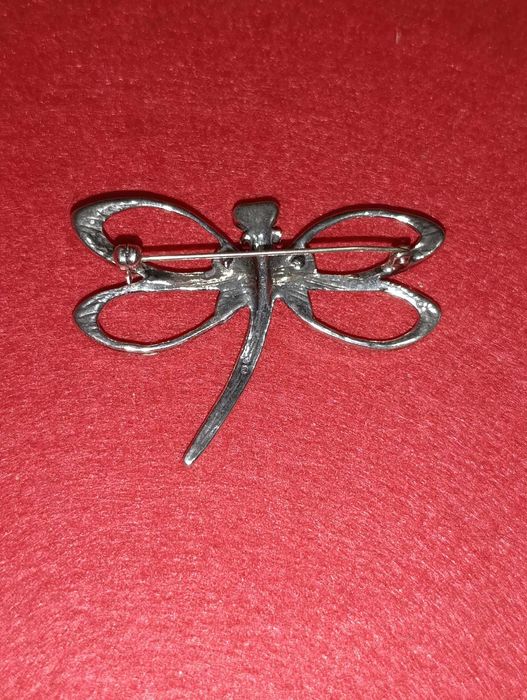 Alfinete de Peito Libelinha em Prata
