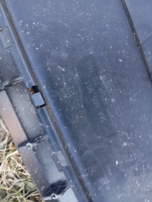 Dokładka spoiler zderzaka przedniego przód Volkswagen Passat B7 Org
