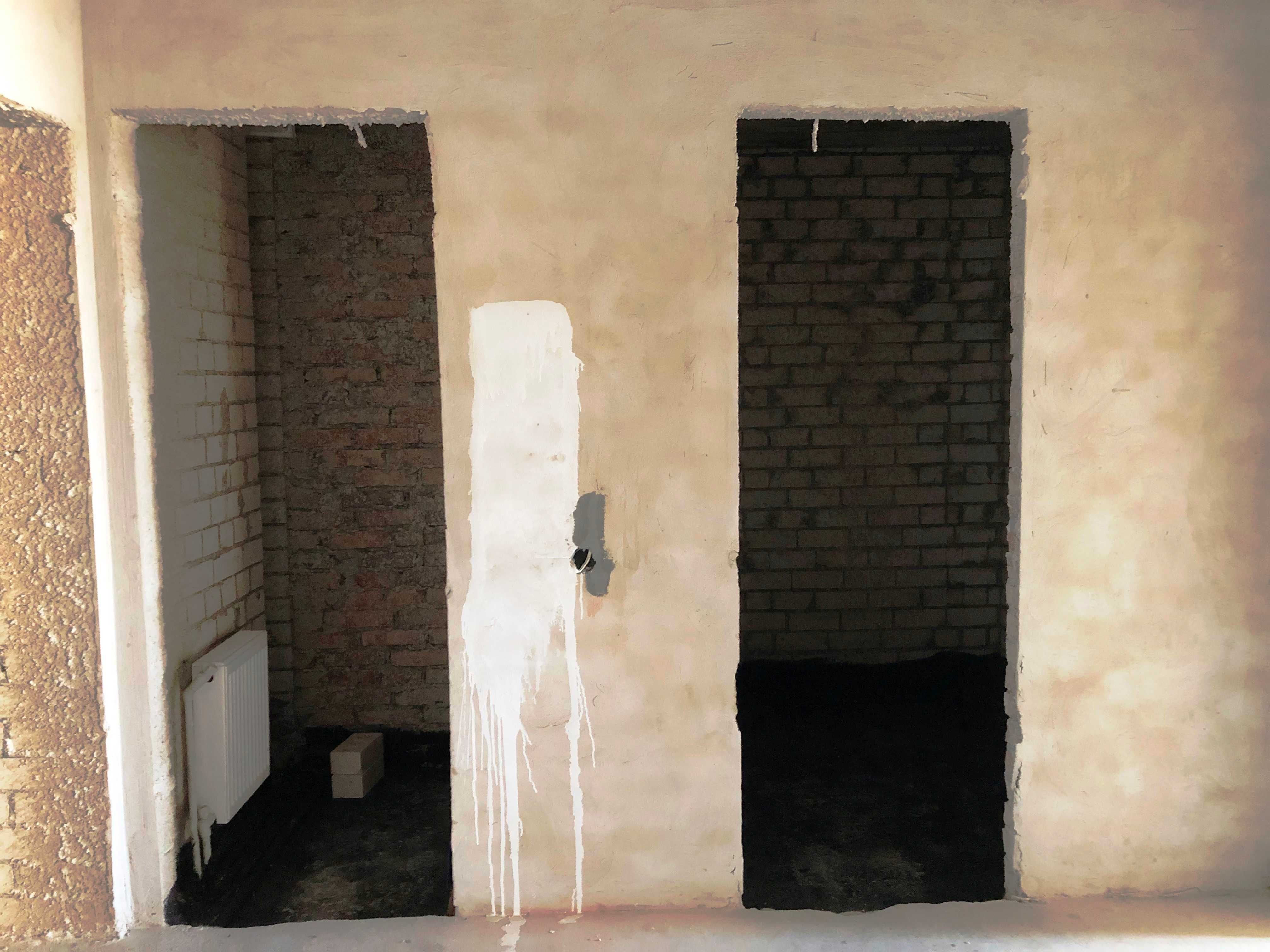 Продам 2 к. квартиру,в центрі міста, вул.Успенсько-Троїцька,72-Б
