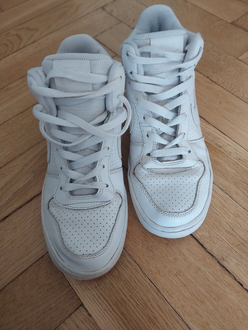 Nike Court Borough Mid2, białe, 38