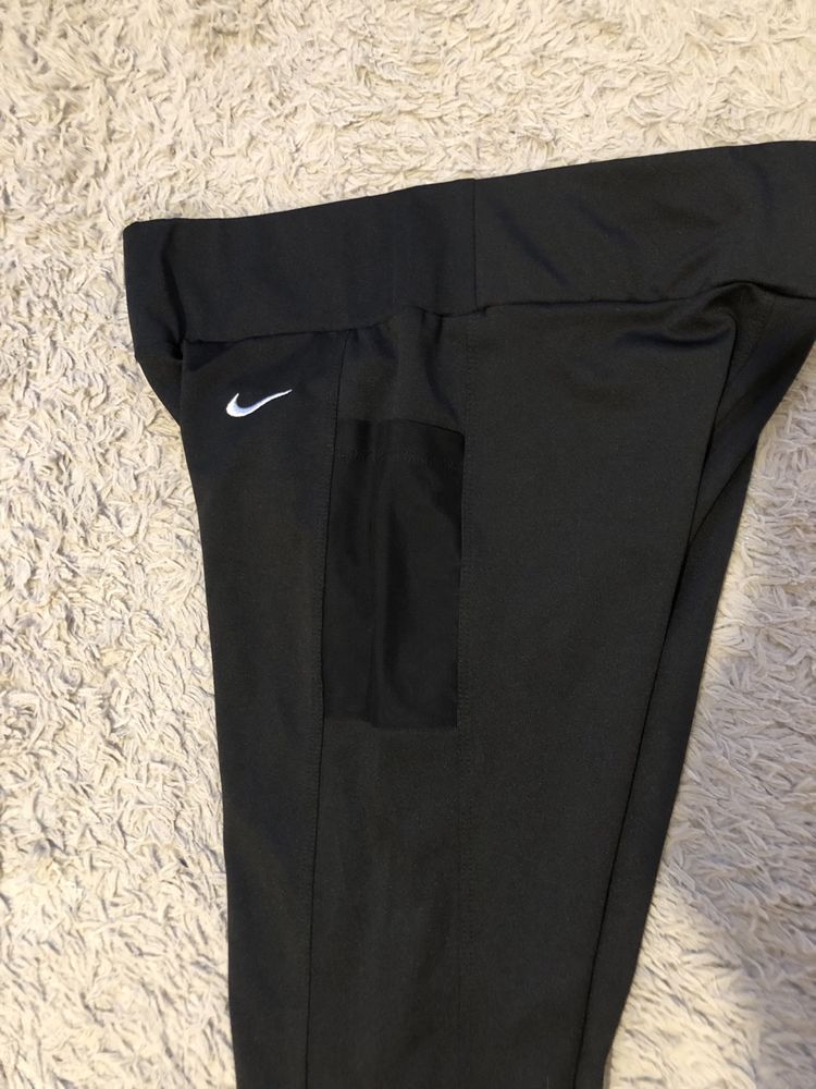 Leginsy czarne nike