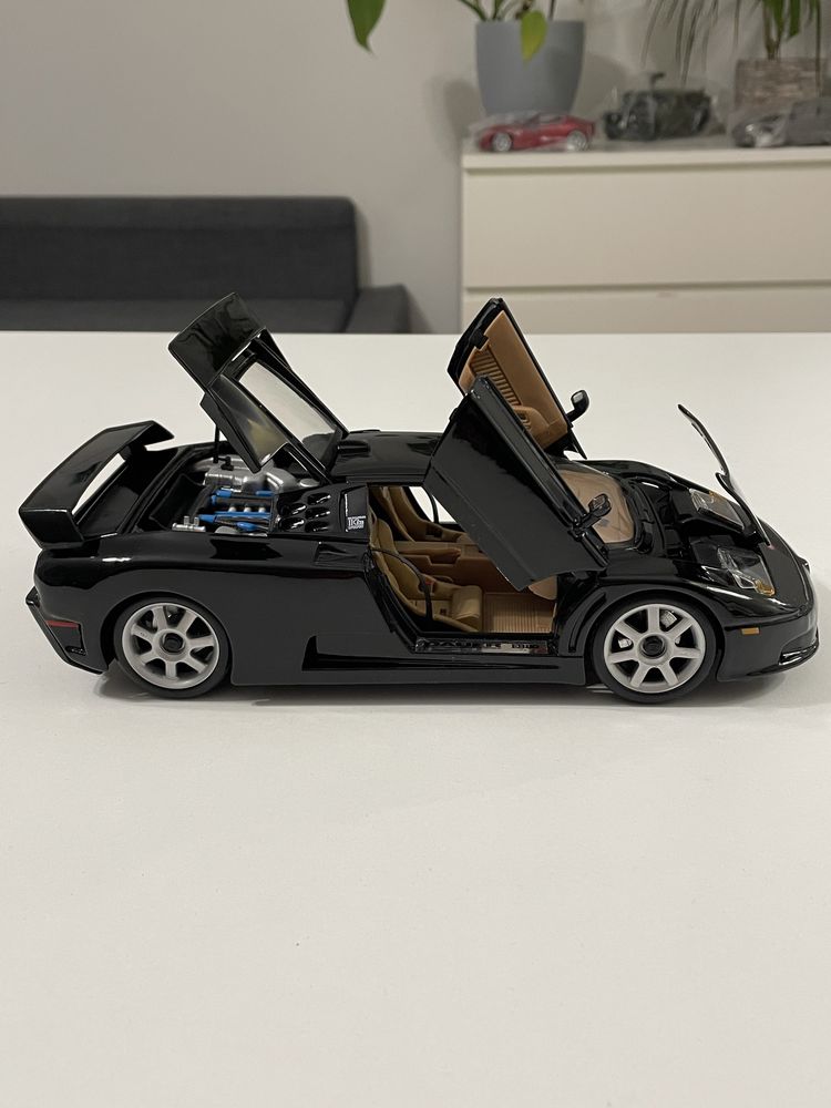 Model Bugatti Dauer EB110 SuperSport SS 1/18 Maisto jak Bburago Solido