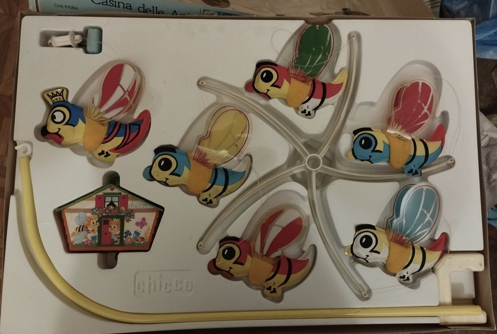 Карусель для детской кроватки