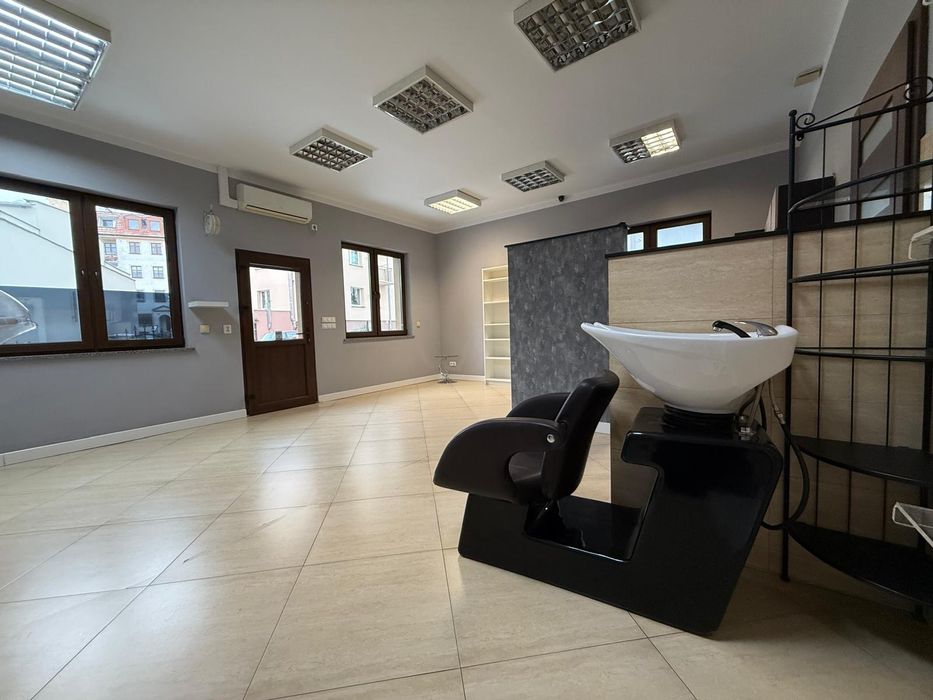 Salon fryzjerski kosmetyczny