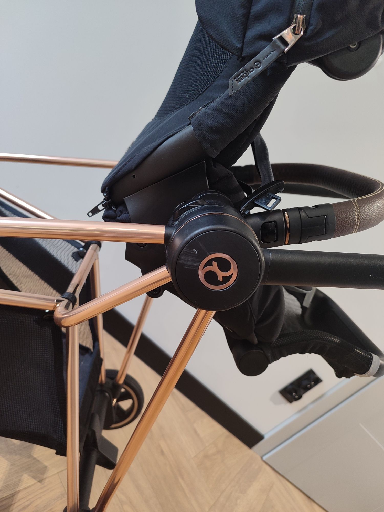 Wózek spacerowy marki Cybex Mios stan niemalże idealny