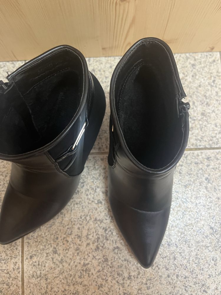 Botas de salto alto