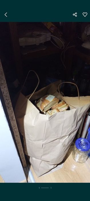 Suchy chleb dla zwierząt