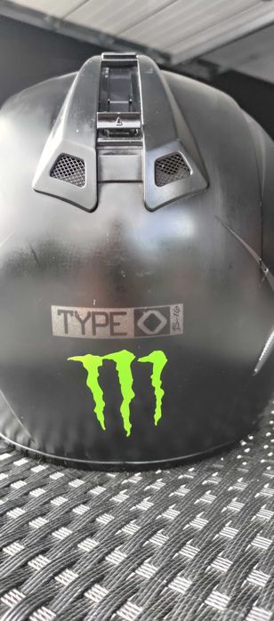 HJC IS16 is-16 M rozmiar M czarny mat kask motocyklowy