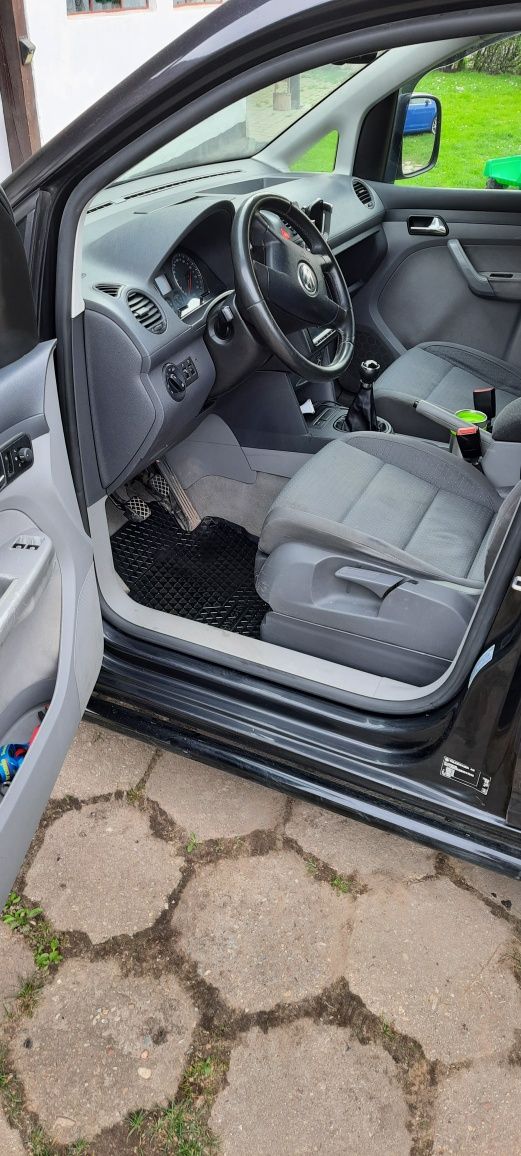 Vw Volkswagen Caddy 2005r 1,9Tdi 105Km