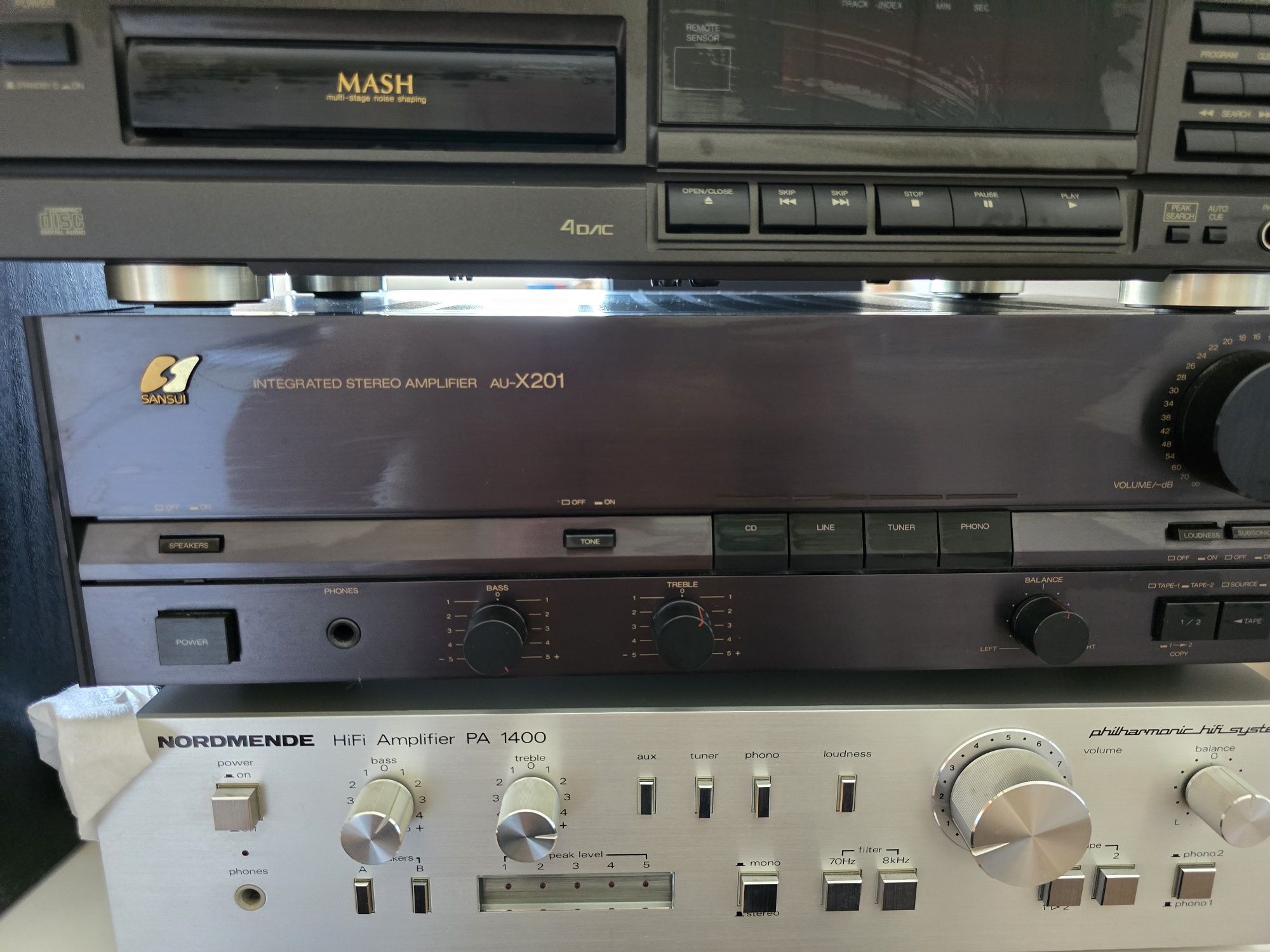 Wzmacniacz Sansui AU-X201